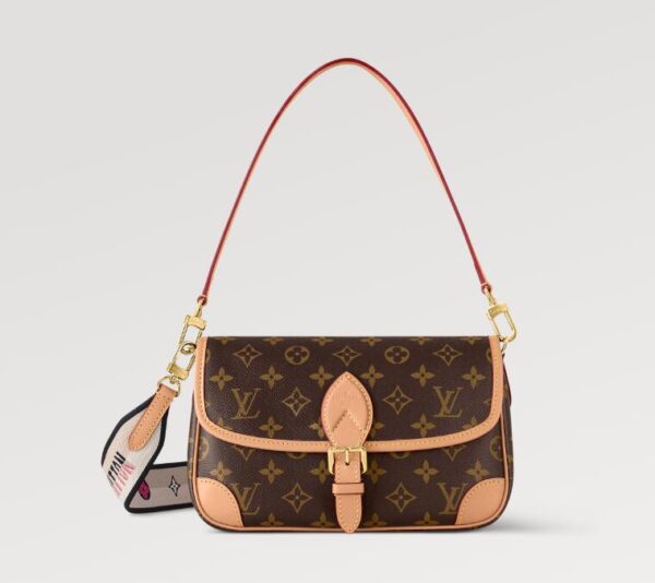 M45985 Diane Black 1 M45985 Diane Black