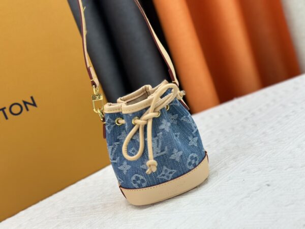Louis Vuitton M01700 Micro Noé 1 Louis Vuitton M01700 Micro Noé