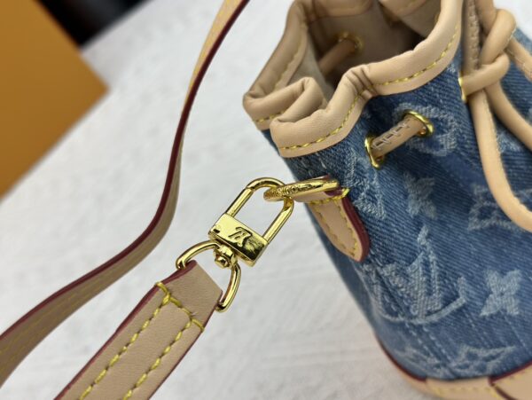 Louis Vuitton M01700 Micro Noé 7 Louis Vuitton M01700 Micro Noé - Image 4