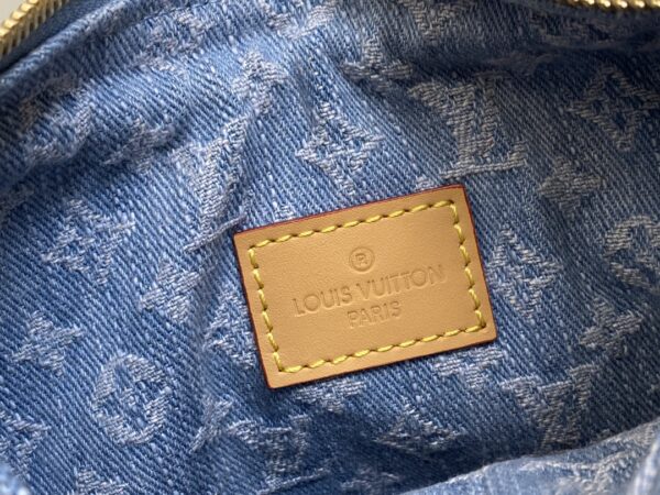 M24846 Loop Croissant - Image 3