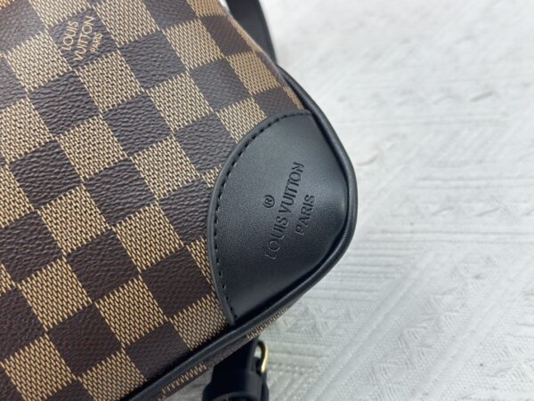 Louis Vuitton M45831 Odeon 7 Louis Vuitton M45831 Odeon - Image 4