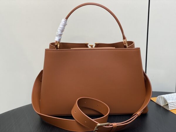M24879 CAPUCINES SOUPLE Brown 7 M24879 CAPUCINES SOUPLE Brown - Image 4