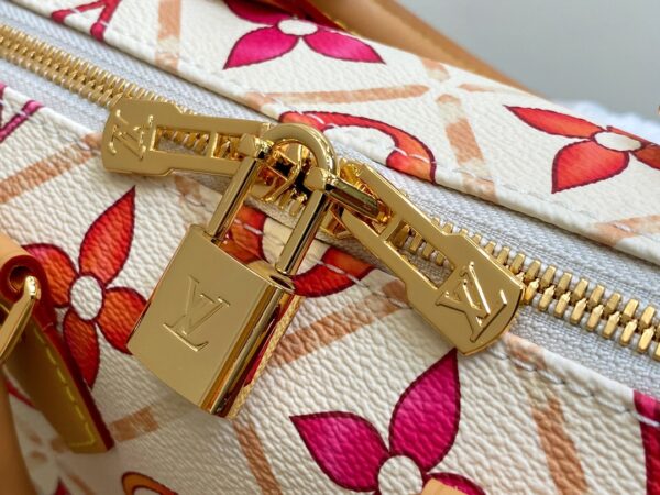 M11209 Speedy Bandouliere 20 Xph Rose Red - Image 4